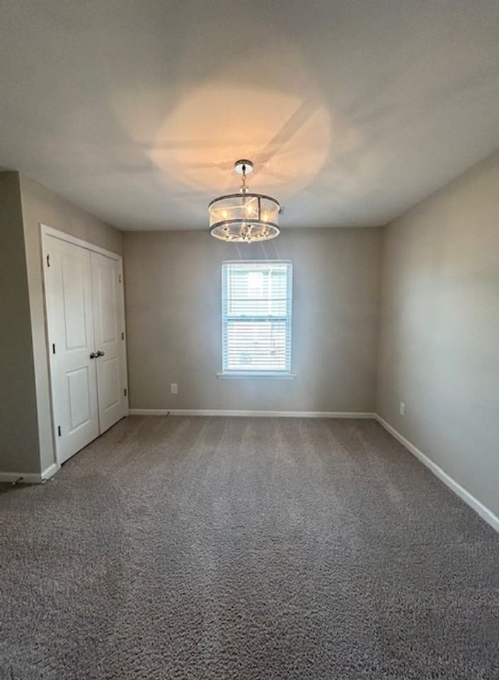 17 Grayson Grove Ct - Photo 6 of 9