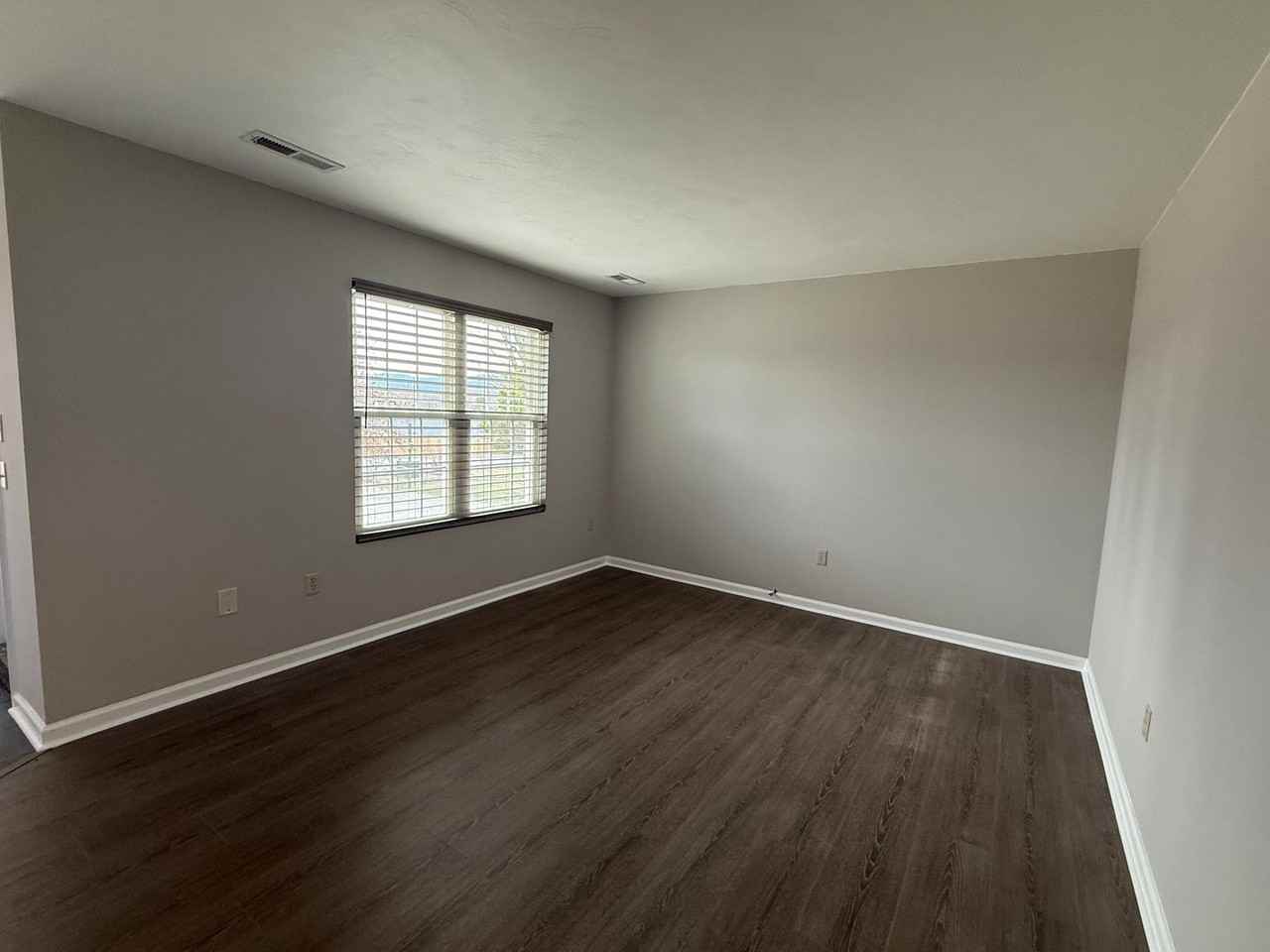 5015 5015 Pollyhill Lane - 5017 Pollyhill Lane - Photo 6 of 18