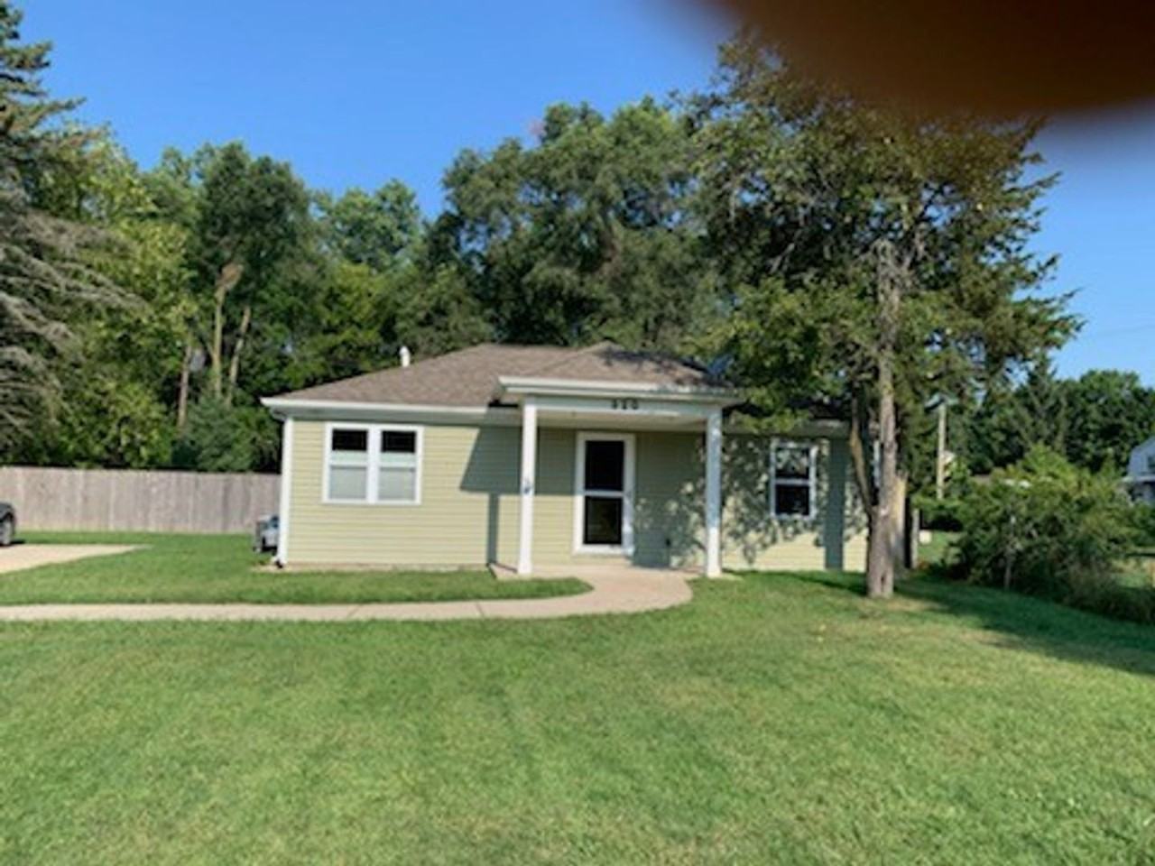 320 Bush St - Photo 2 of 17