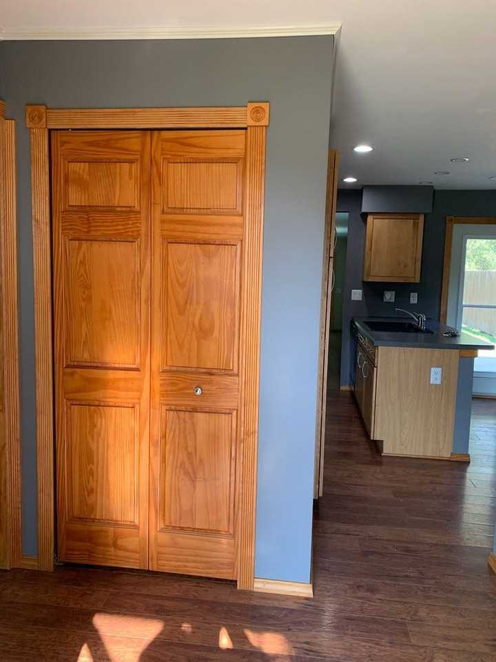 320 Bush St - Photo 5 of 17