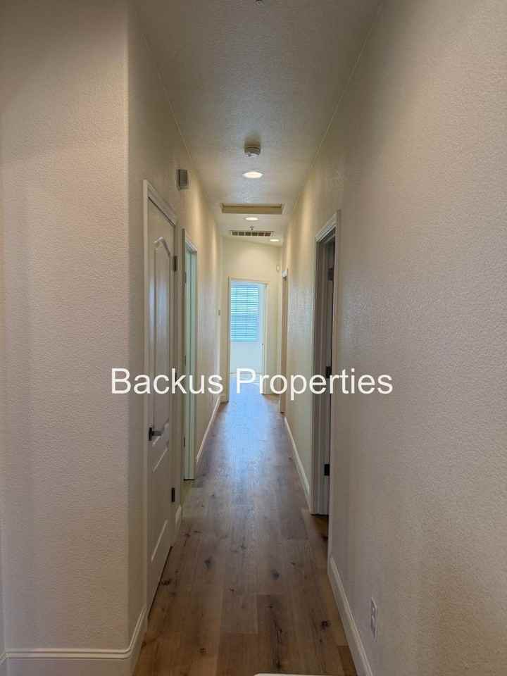 5 Moreno St - Photo 5 of 19