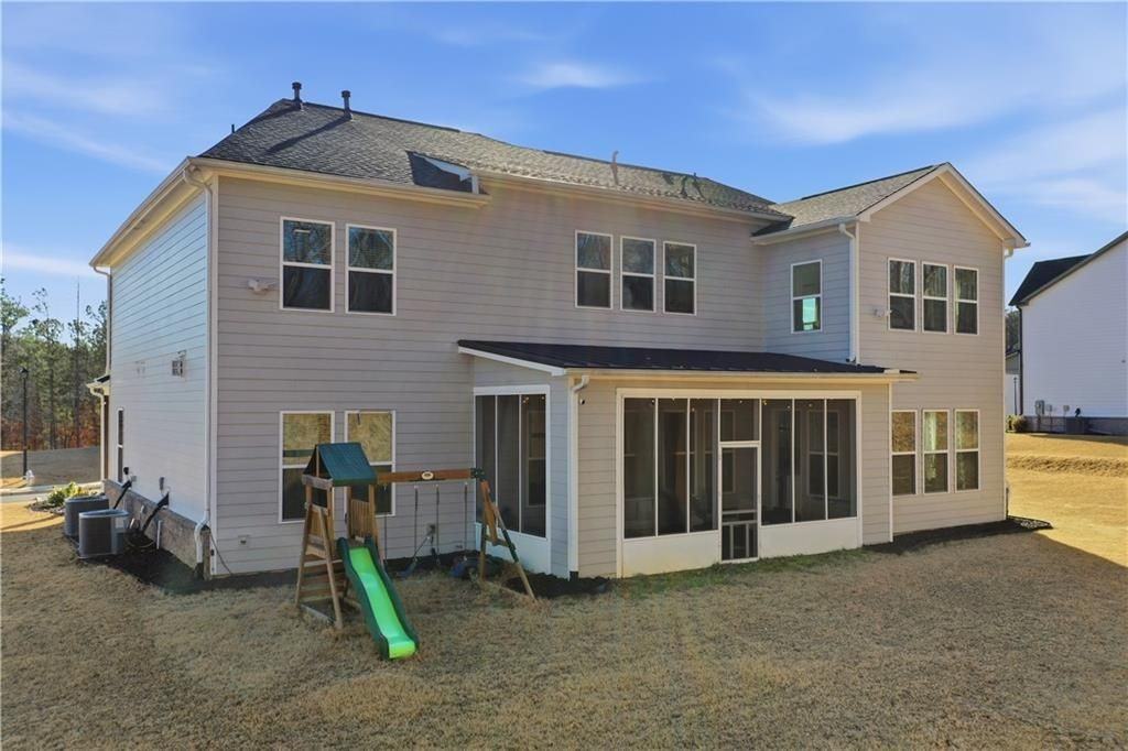 415 Oakleigh Ave - Photo 7 of 50