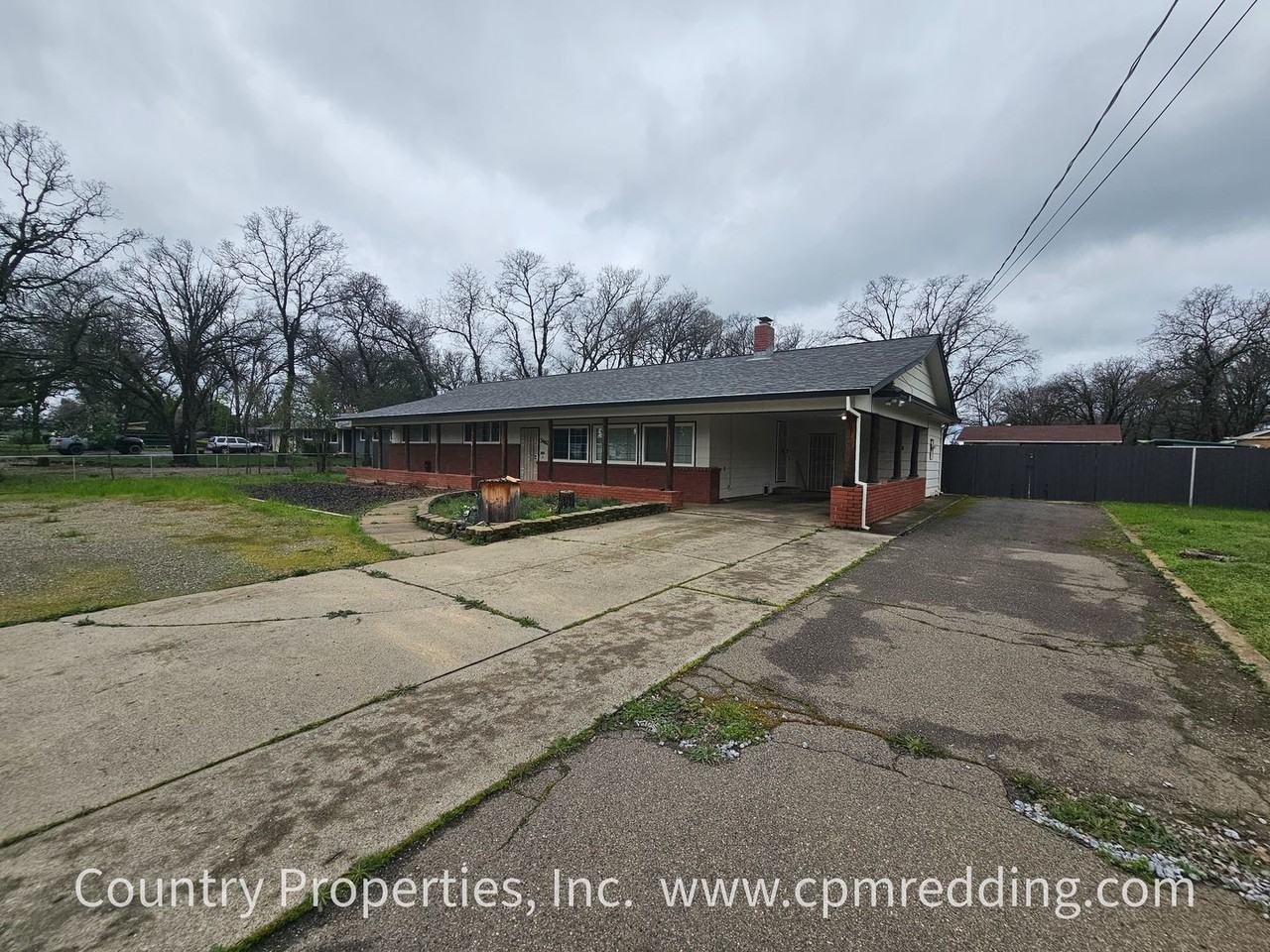 3462 White Oak Dr - Photo 4 of 46