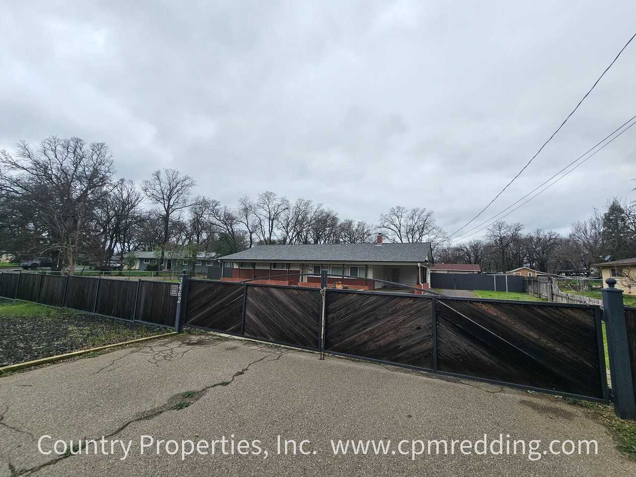 3462 White Oak Dr - Photo 5 of 46