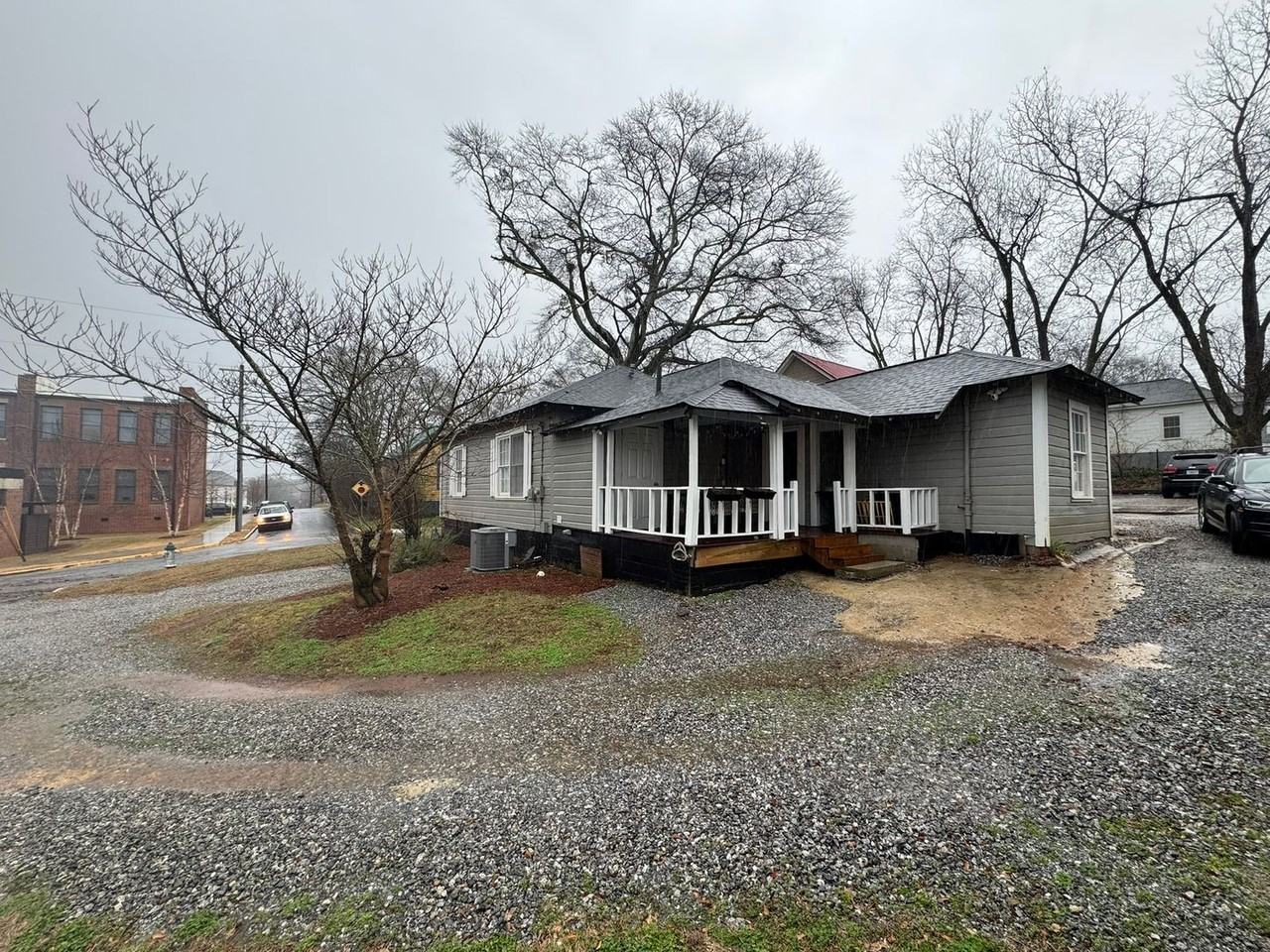 732 Little Oconee St - Photo 2 of 12