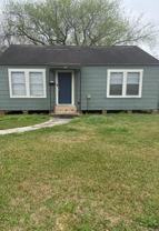 6416 32nd St - Photo 1 of 1