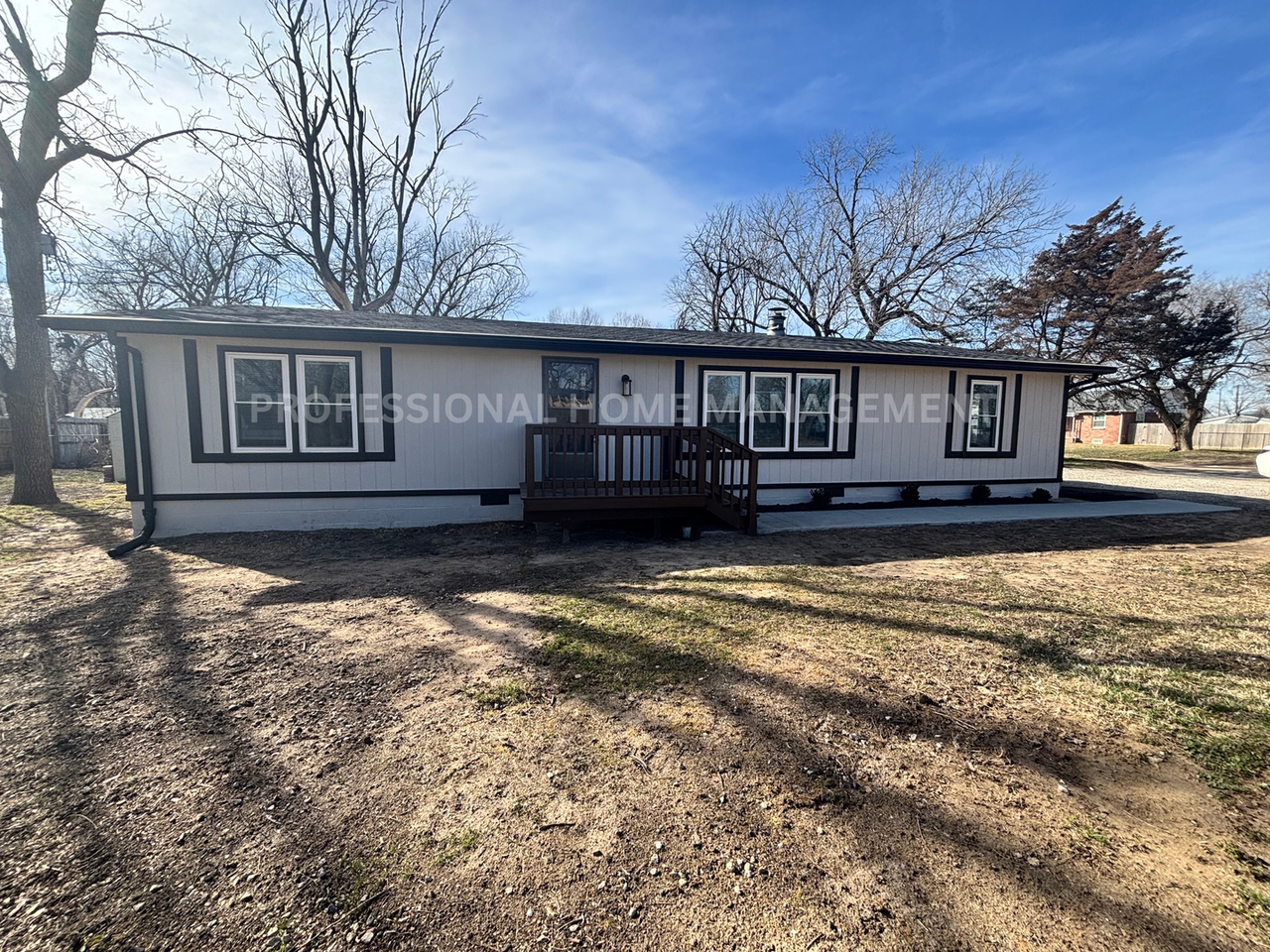 6701 W Ocieo St - Photo 2 of 2