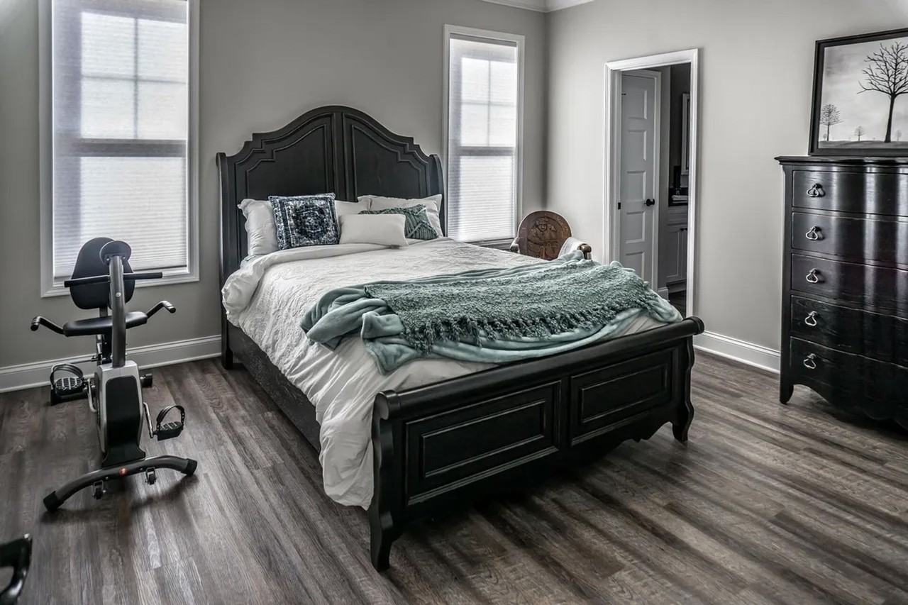 515 Villa Ln - Photo 6 of 19