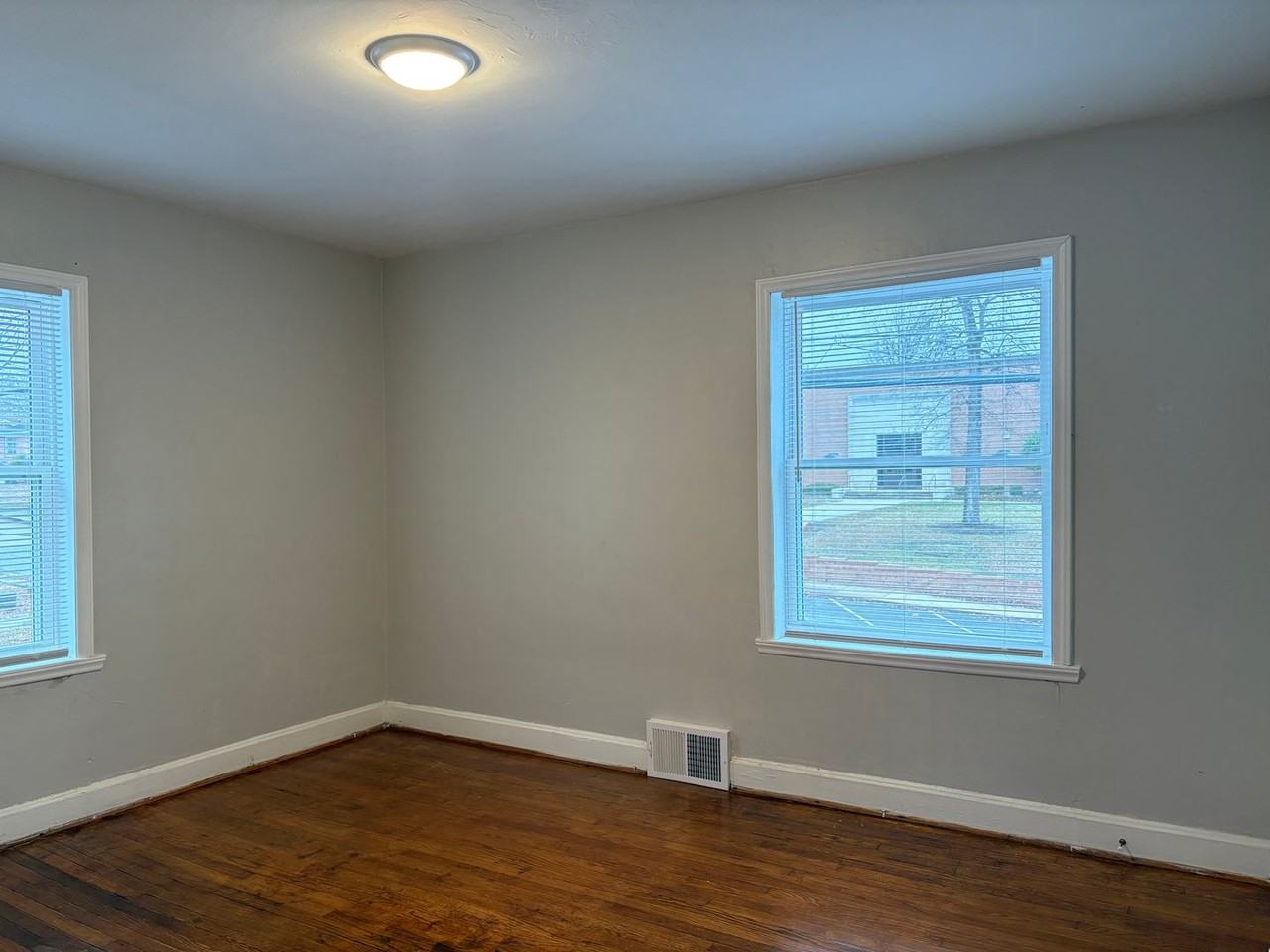 711 Chestnut Dr #B - Photo 7 of 9