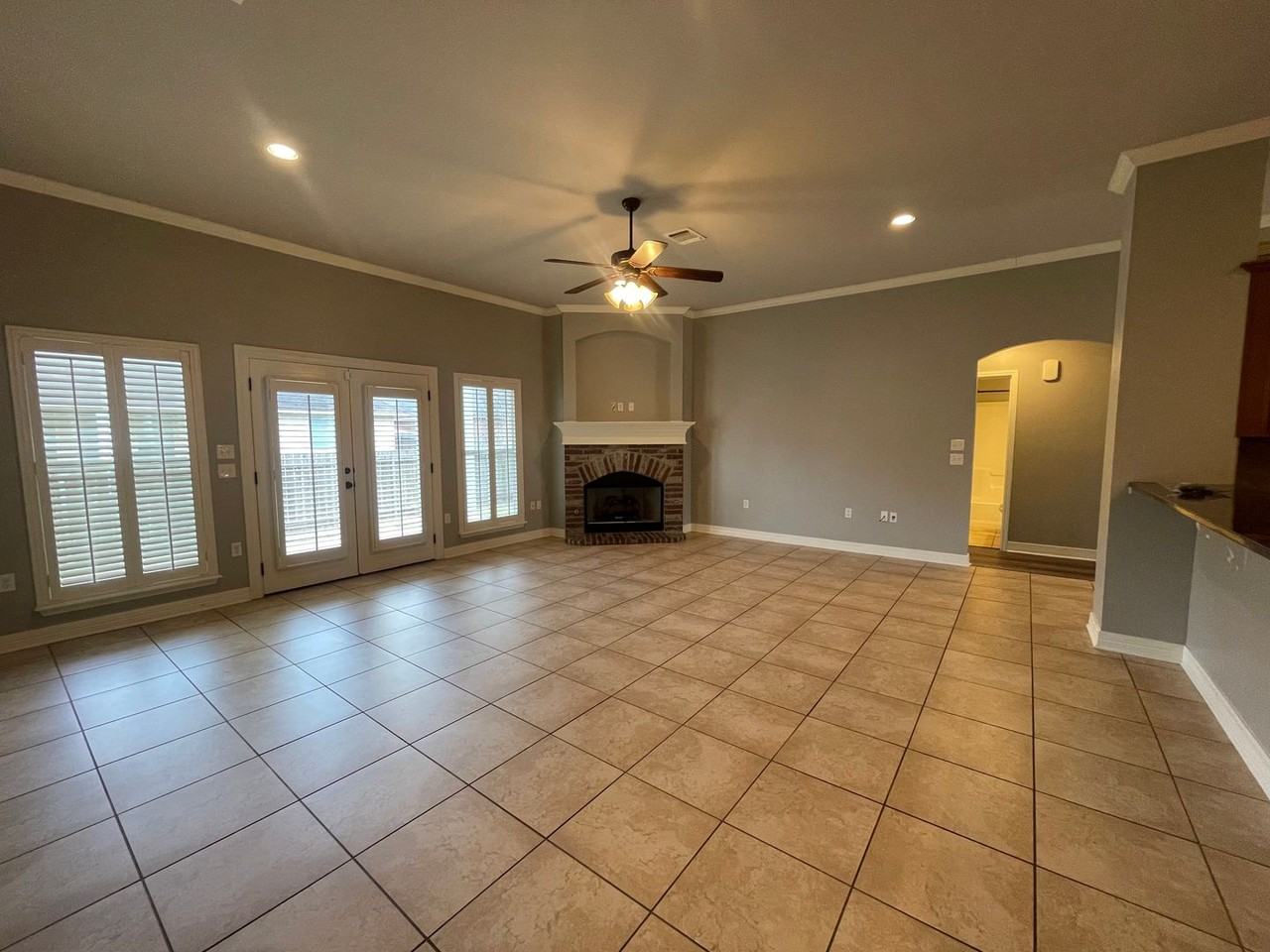 167 Clear Brooke Dr - Photo 6 of 20