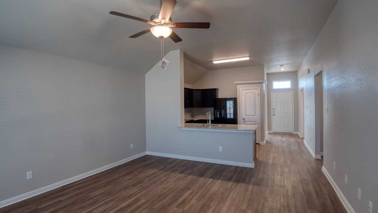 2221 Terrilyn Ct - Photo 2 of 23