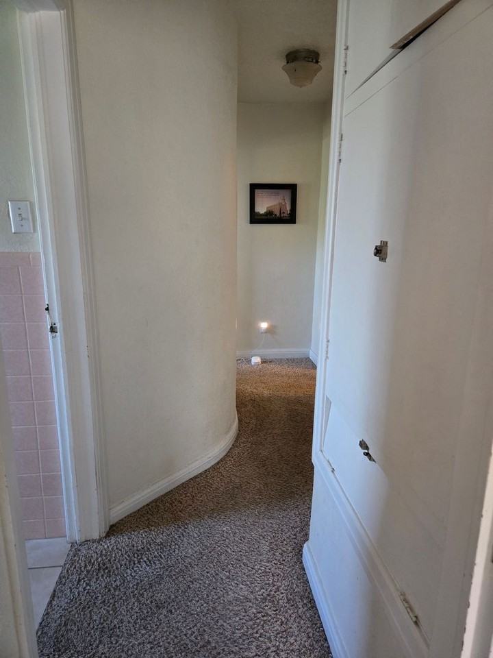 117 N 200 E #A - Photo 4 of 18