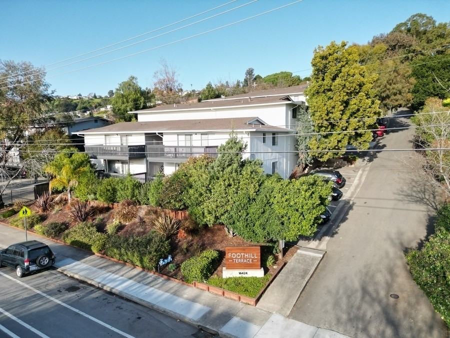 16424 Foothill Boulevard - Photo 2 of 10