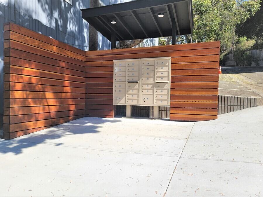 16424 Foothill Boulevard - Photo 3 of 10