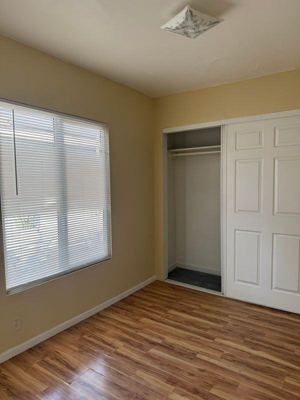 3913 W 118th St - Photo 7 of 8