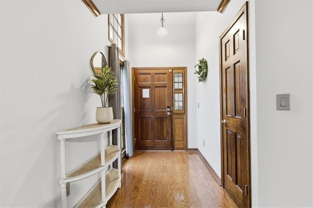 2970 Woodruff Dr Se - Photo 5 of 36