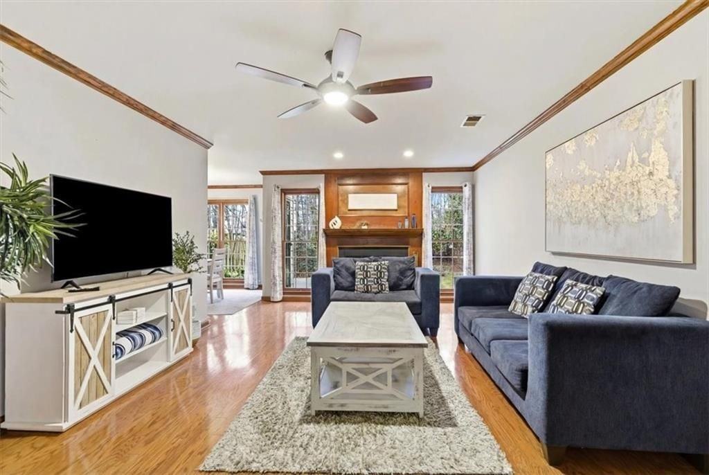 2970 Woodruff Dr Se - Photo 6 of 36