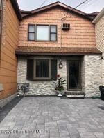 featured image of 35 Ledyard Pl