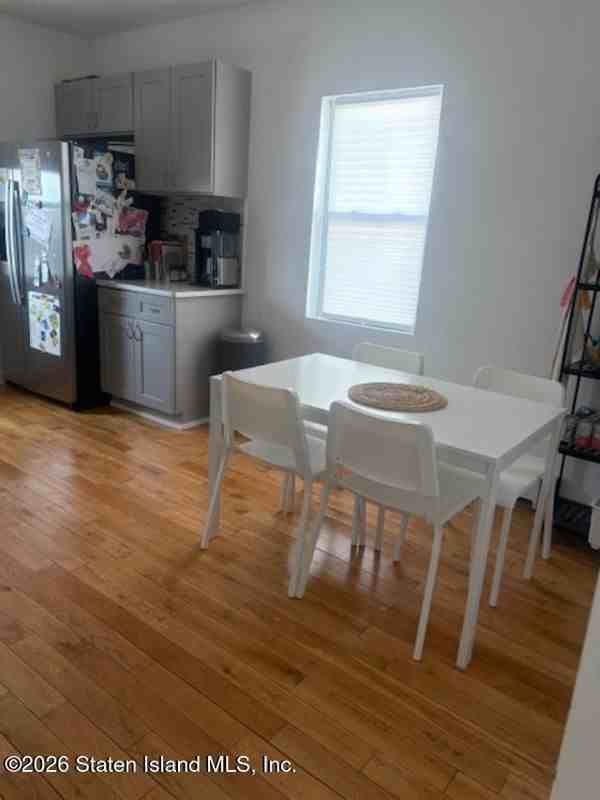 290 Lamport Blvd - Photo 4 of 11