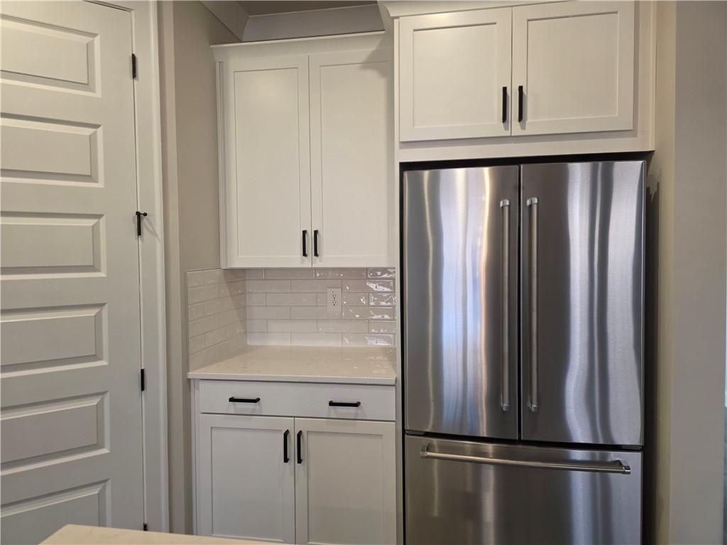 5847 Cabernet Lane - Photo 4 of 18