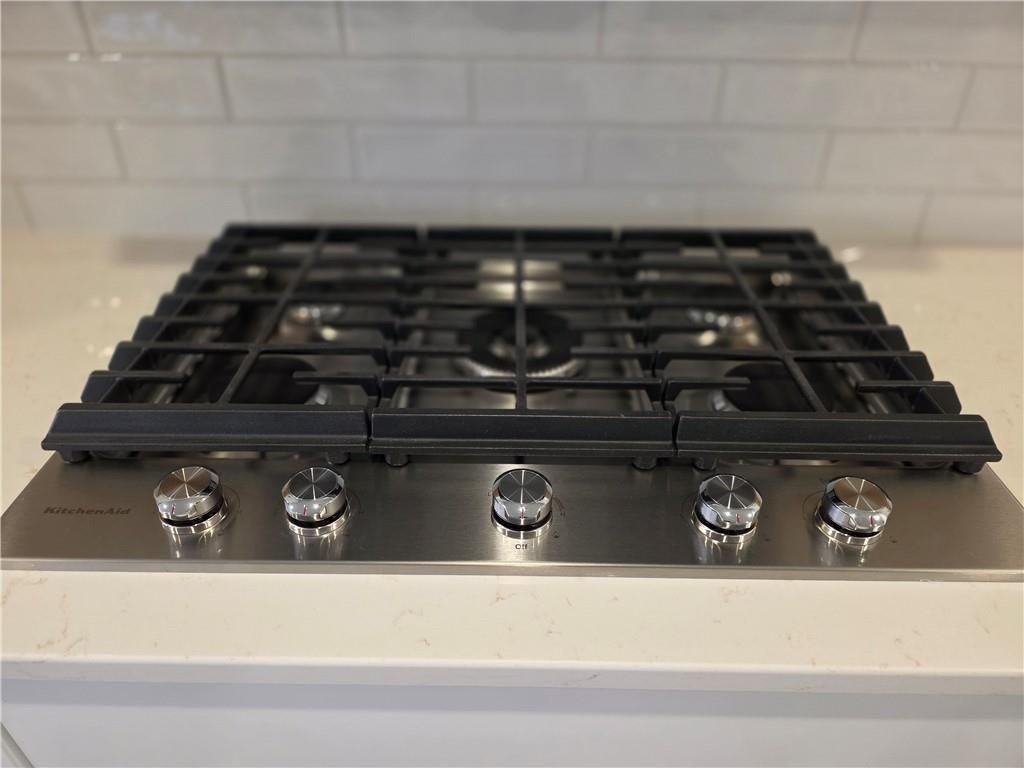 5847 Cabernet Lane - Photo 5 of 18