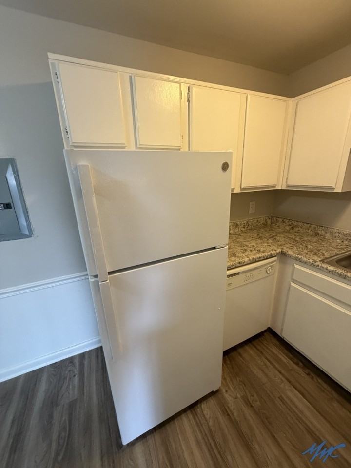 1418 E Main St #D46 - Photo 5 of 11