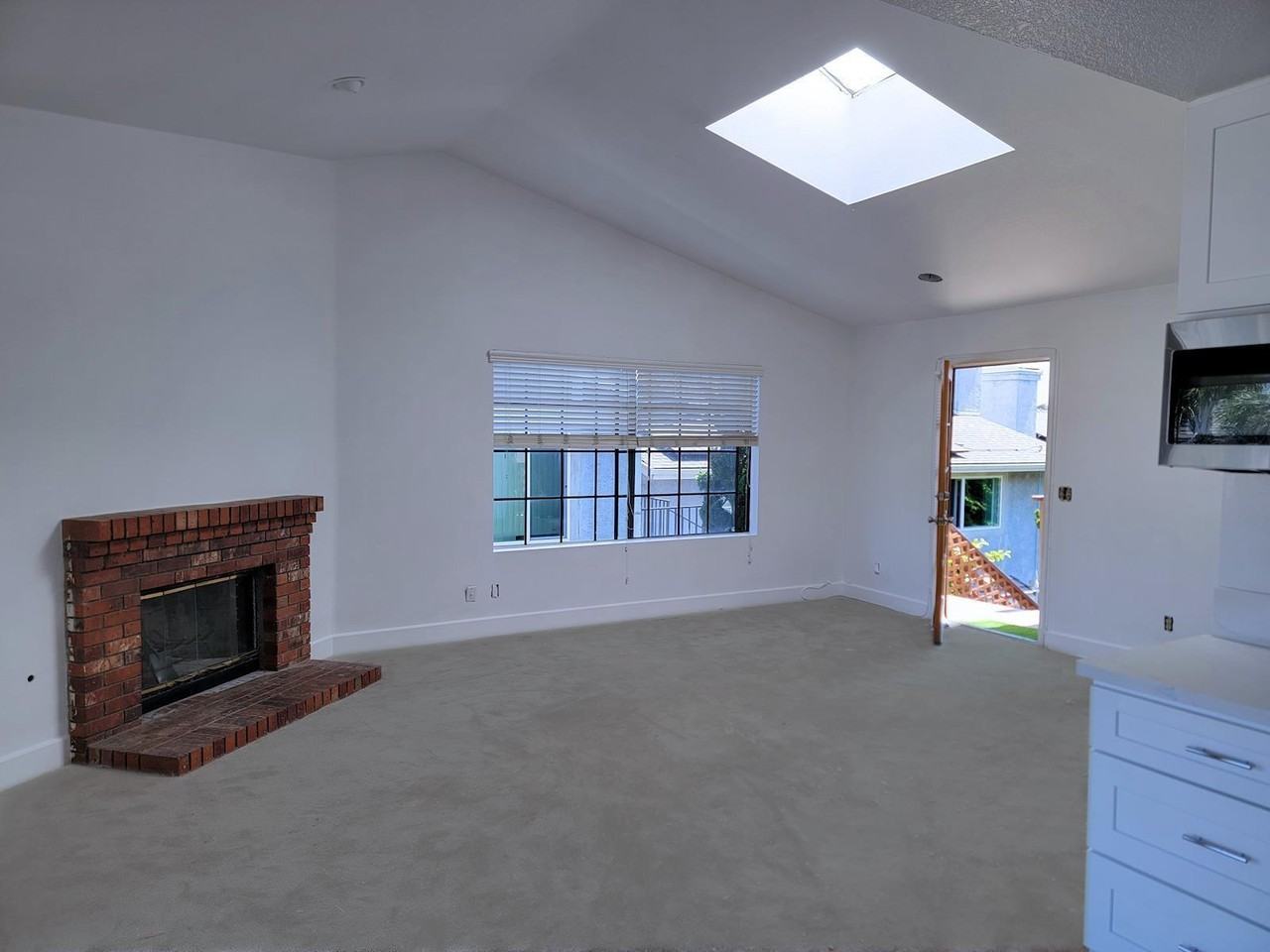 5132 Dunbar Drive - Photo 2 of 27