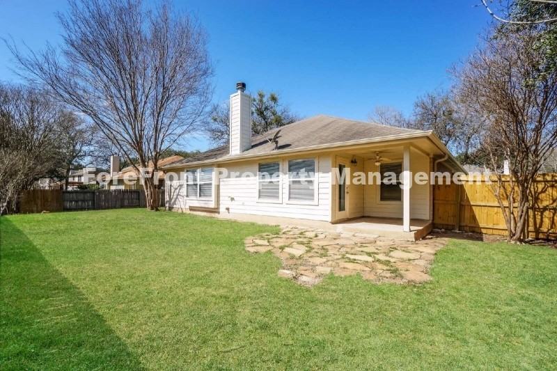 229 Rio Vista Dr - Photo 4 of 21