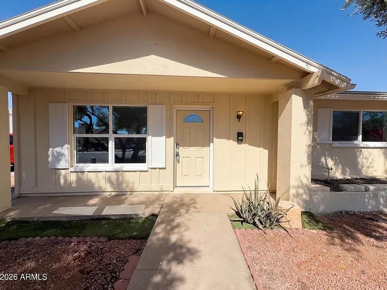 4151 West Medlock Drive - Photo 2 of 10