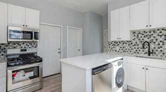 815 N Fairfield Ave #2F - Photo 1 of 1