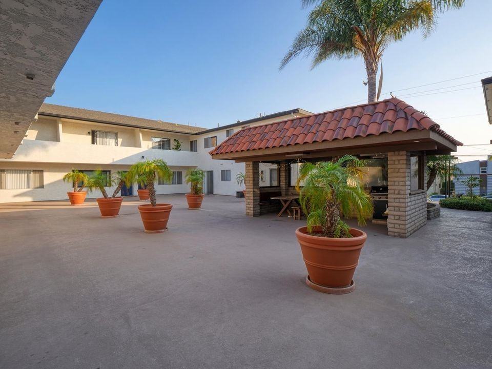 CitiZen Beach Collection on Juanita - Photo 4 of 50