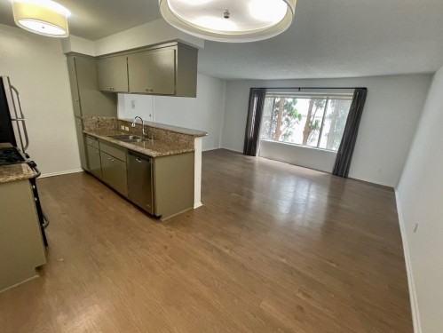 1424 15th Street - Photo 5 of 50