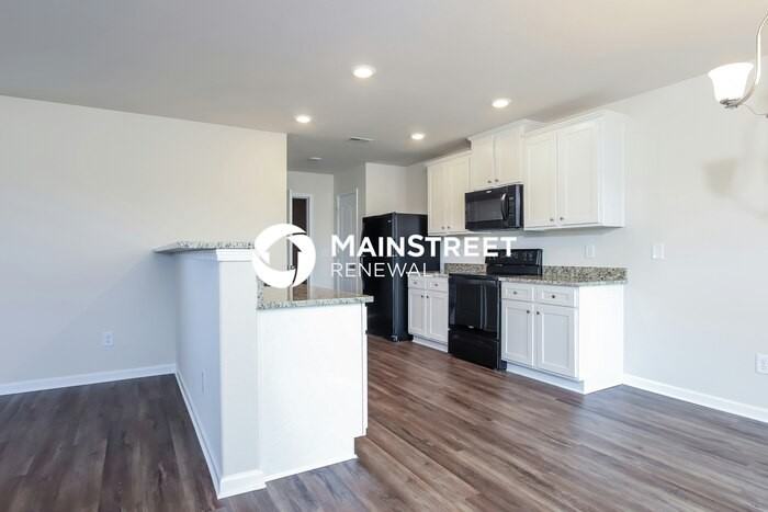 303 Armistead Ct - Photo 6 of 17