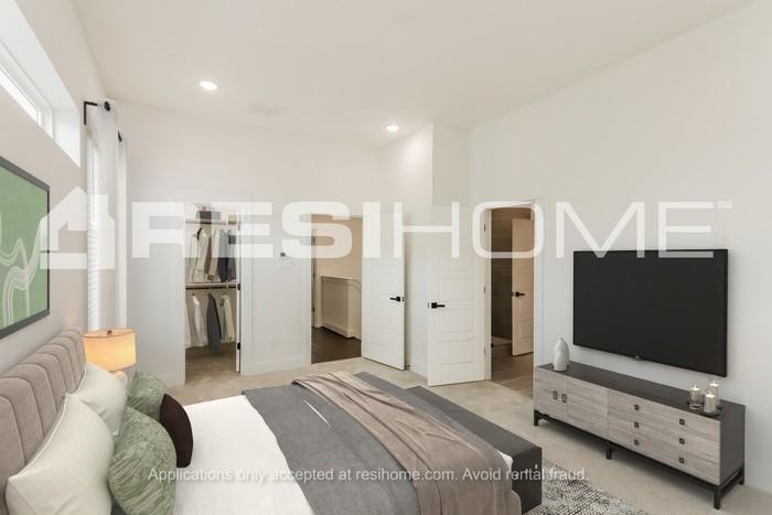 6334 Culberson St - Photo 7 of 21