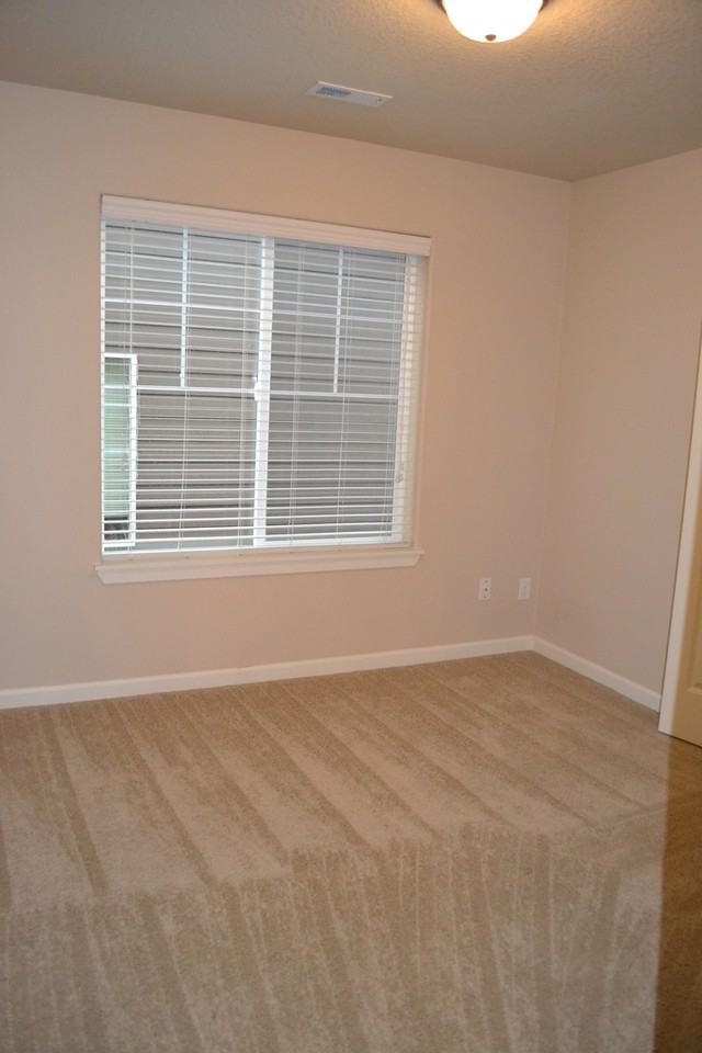 14224 Brittany Ter - Photo 5 of 10