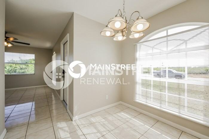 2804 72nd St W - Photo 5 of 16