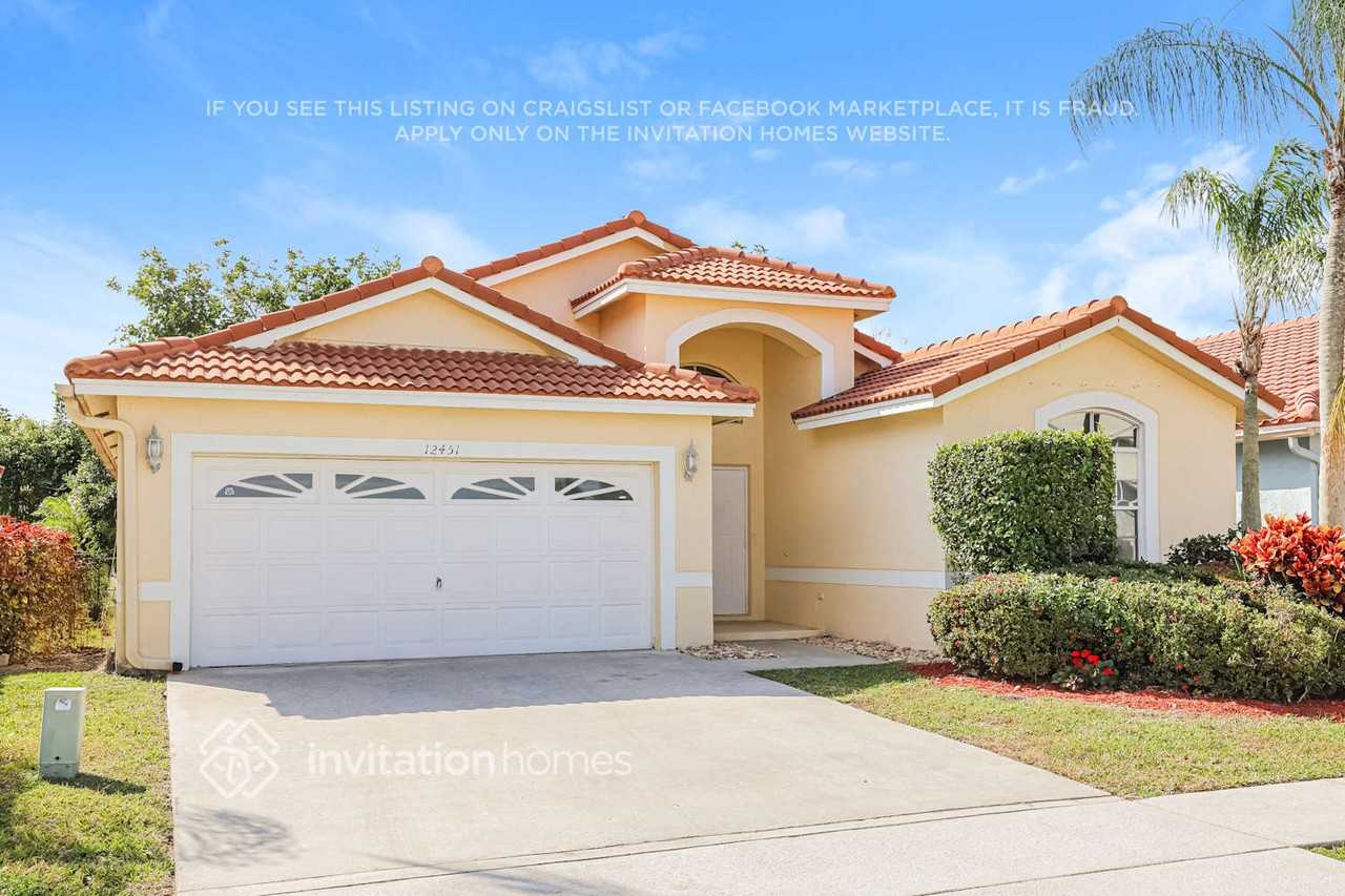 12451 Pleasant Green Way - Photo 3 of 17