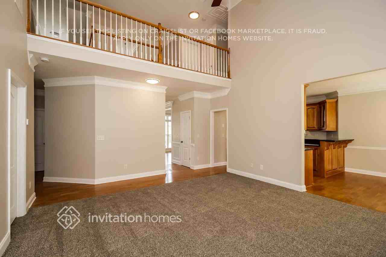 112 Sweet Branch Ct - Photo 4 of 18