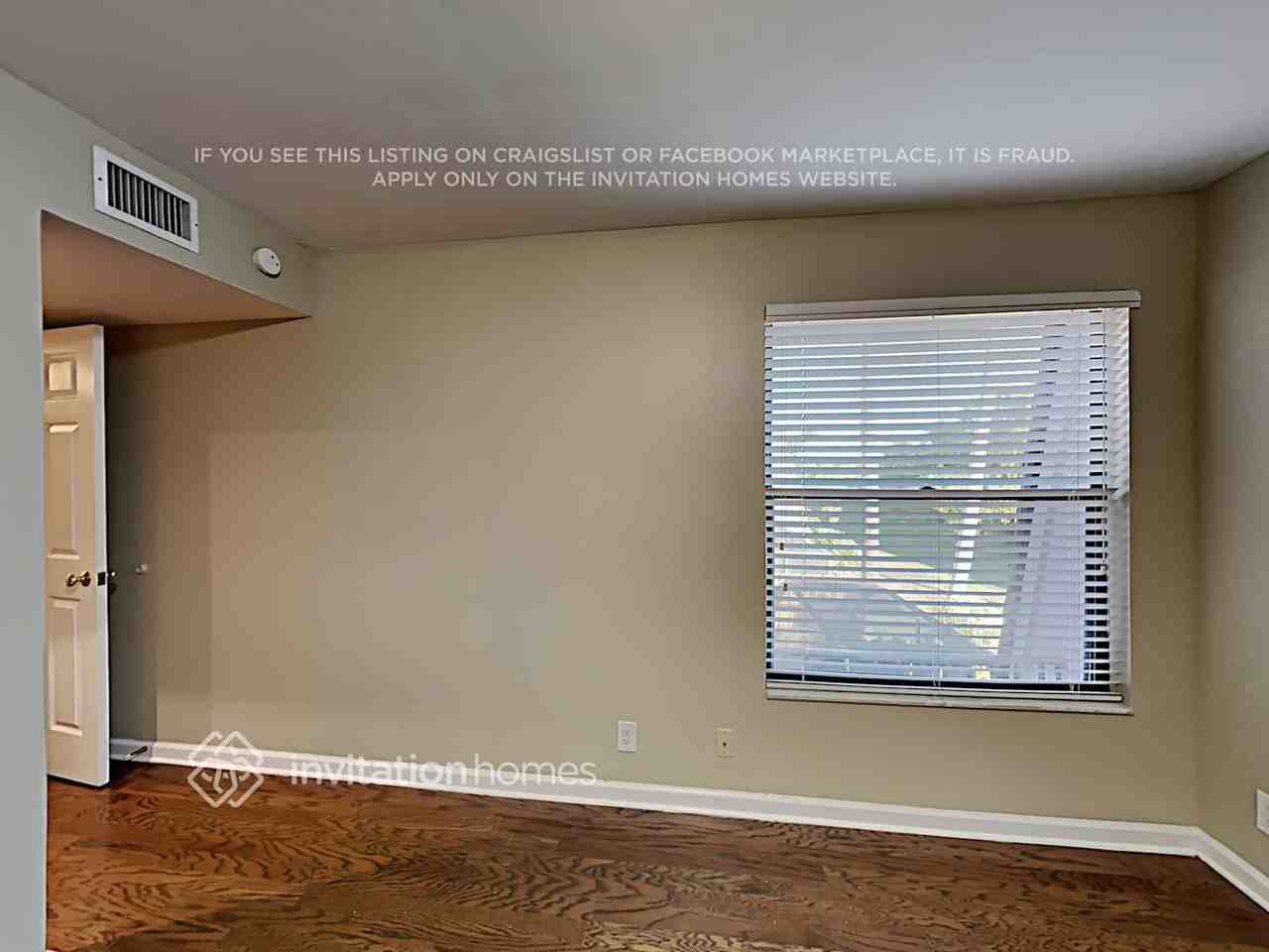 7789 Courtyard Run W - Photo 7 of 18