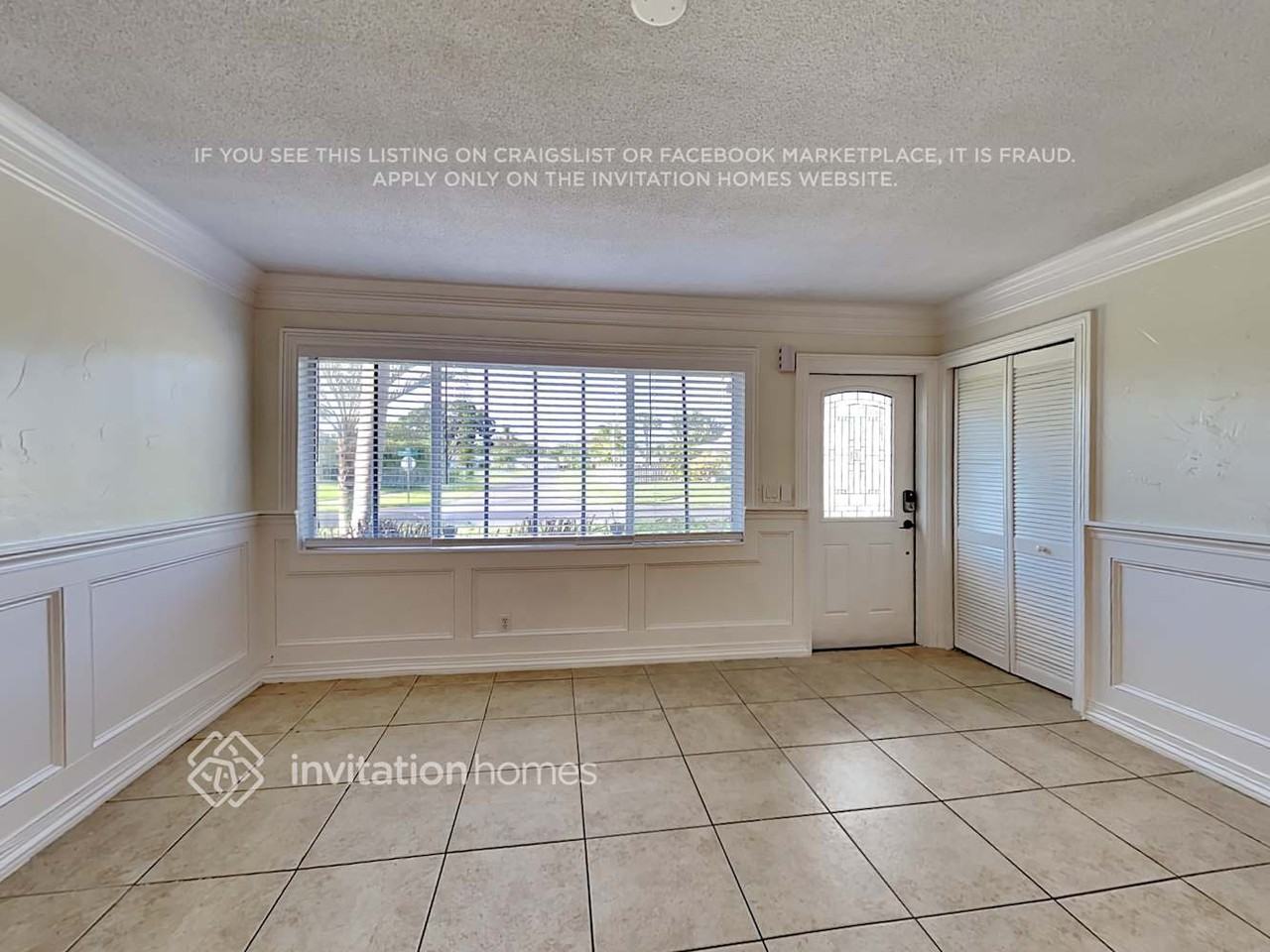 3283 Florida Blvd - Photo 3 of 18