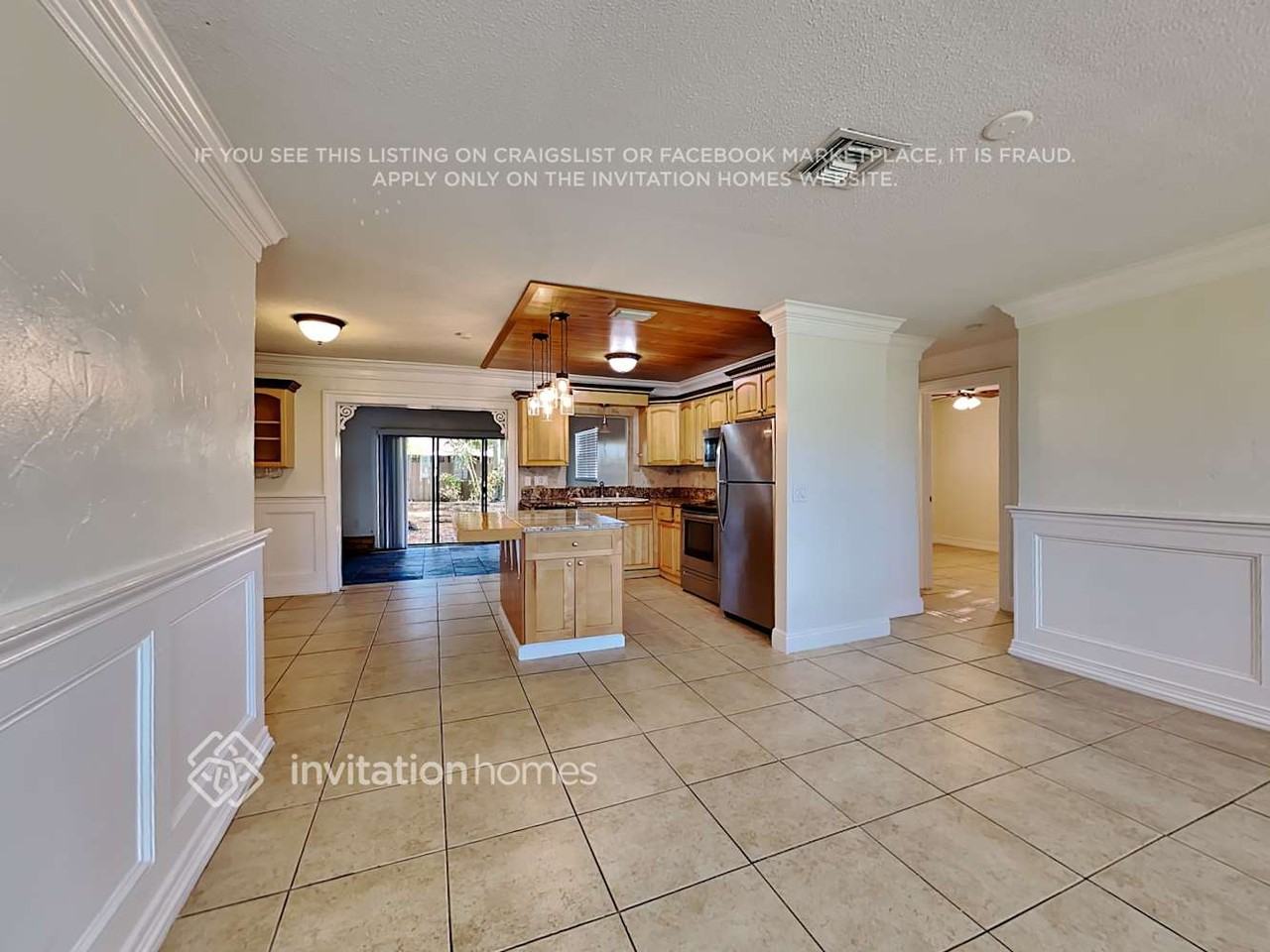 3283 Florida Blvd - Photo 4 of 18