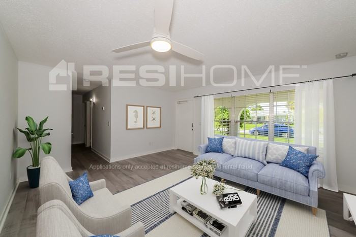 6242 Morning Ave - Photo 6 of 19