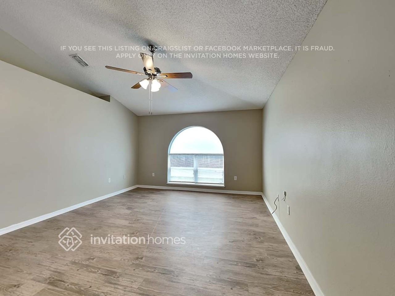 5882 Windridge Dr - Photo 5 of 19