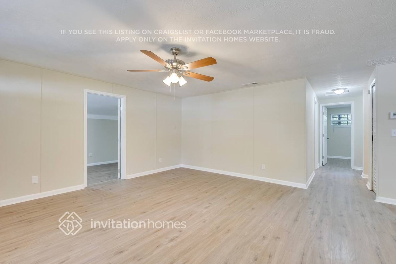 347 Capella Rd - Photo 6 of 27