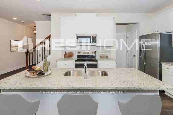 413 Avocet Sea Ln - Photo 3 of 17