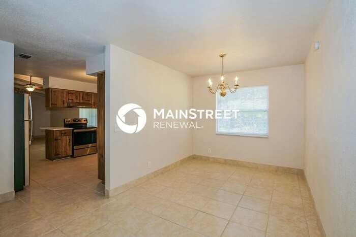 142 Springwood Dr - Photo 5 of 16