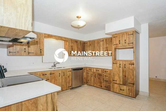 142 Springwood Dr - Photo 7 of 16