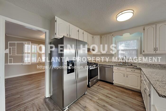 629 Driftwood Dr - Photo 7 of 21