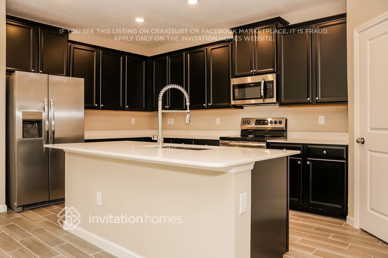 6745 Tidal Creek Ln - Photo 6 of 17