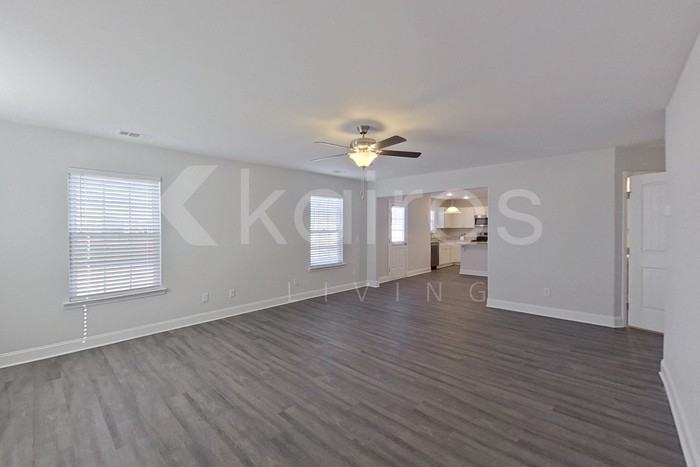 109 Western Red Cedar Dr - Photo 4 of 30